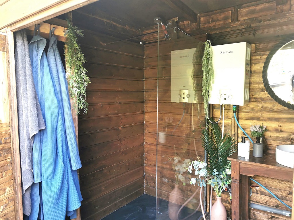 Salle de bain privative du Dôme de l'aube au Domaine du Laurier blanc